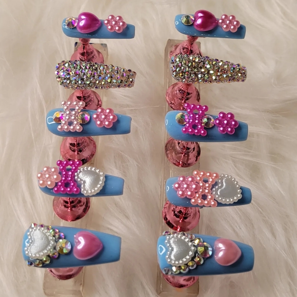 Acrylic press on nails - Picture 5 of 6